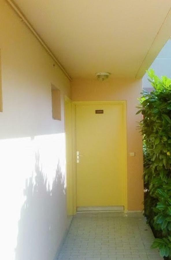 Appartement De La Residence Du Golfe Golfe-Juan Exterior foto